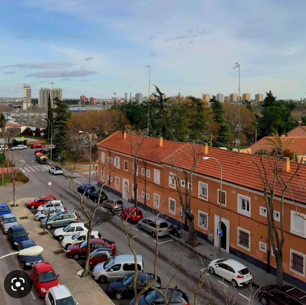 Habitacion Privada En Piso A 10 Minutos De Atocha مدريد المظهر الخارجي الصورة